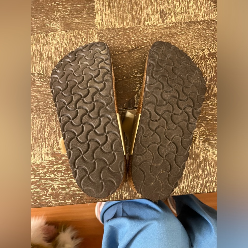 Gold Birkenstock sandals girls 36 - Picture 3 of 4